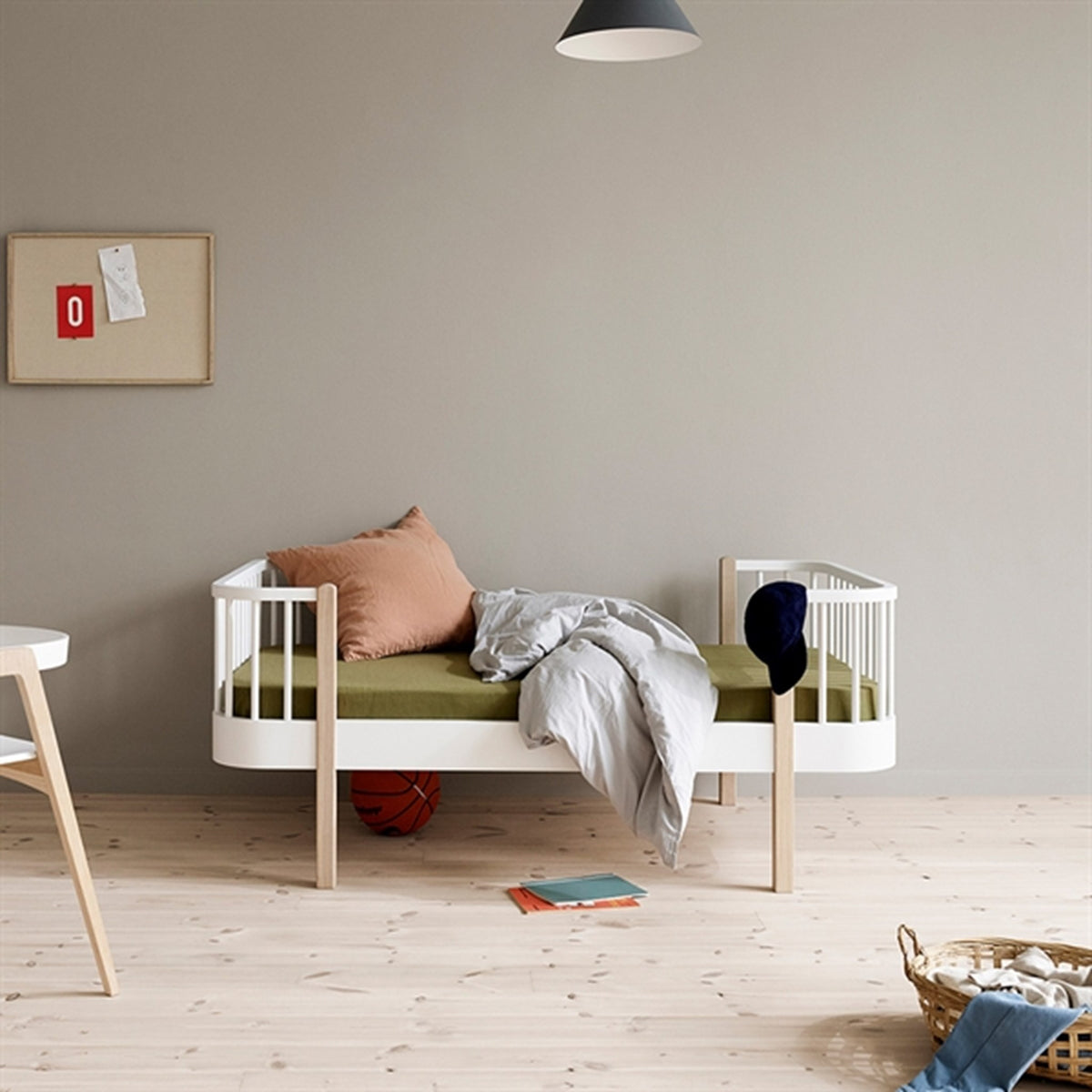 Oliver Furniture Wood Juniorseng Vit/Ägg 2