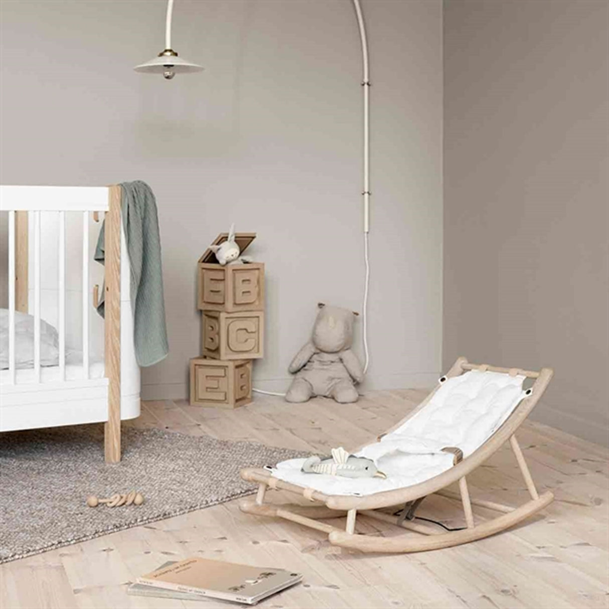 Oliver Furniture Wood Baby & Junior Gungstol Ägg/Vit 2
