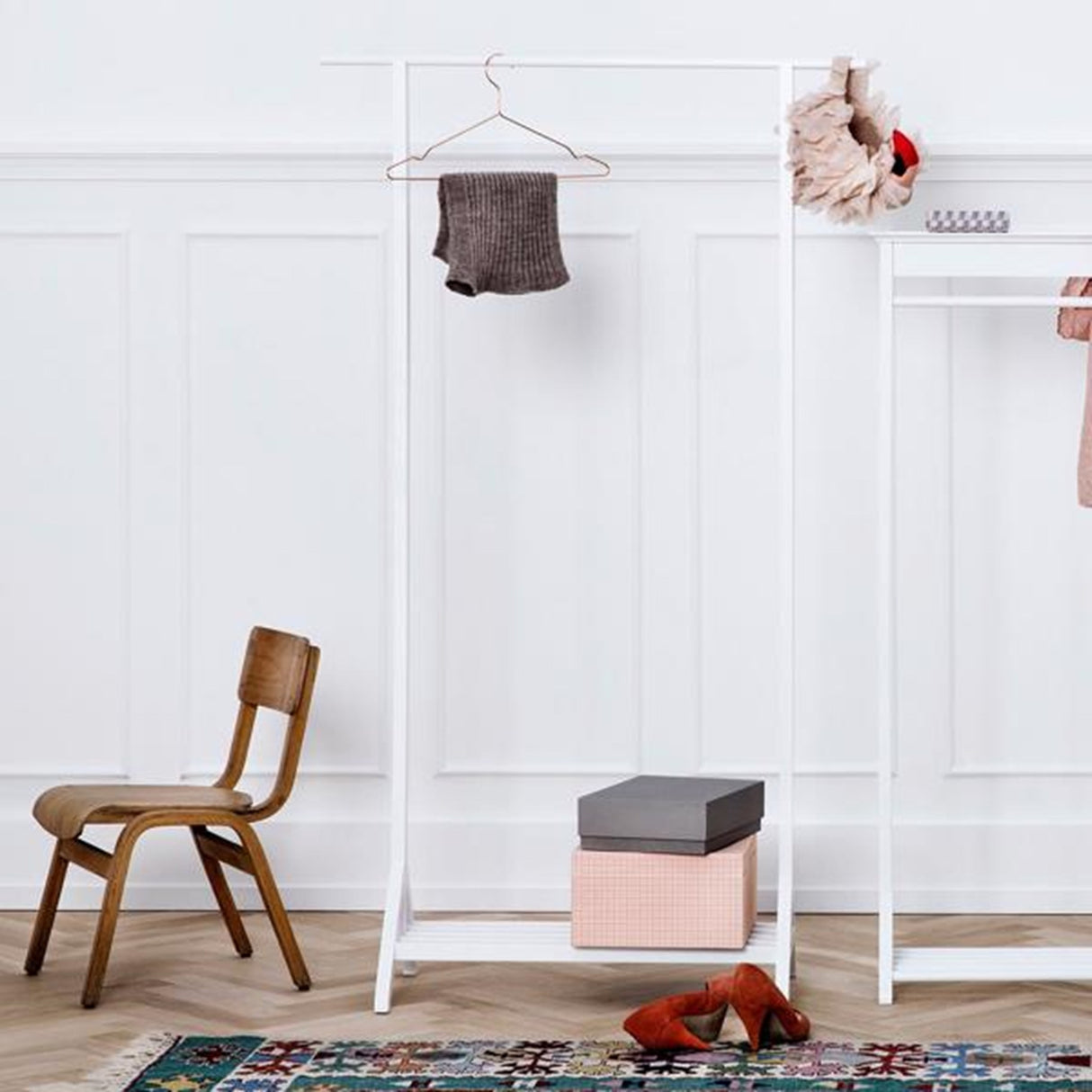 Oliver Furniture Seaside Klädstativ 154 cm 2