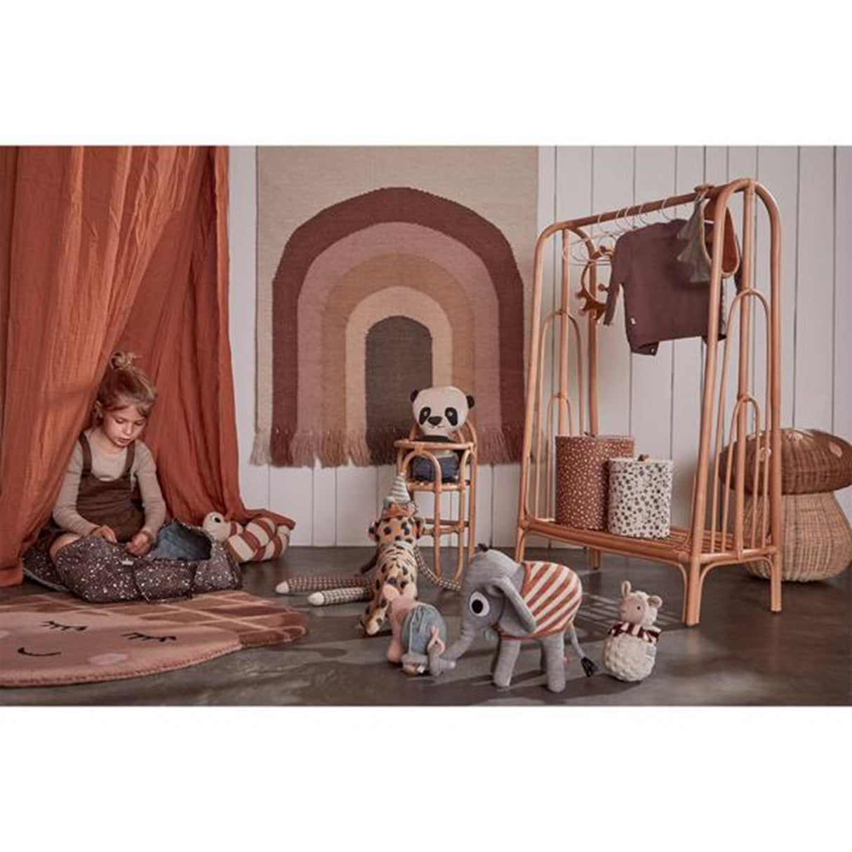 OYOY Följ Rainbow Tapestry Choko