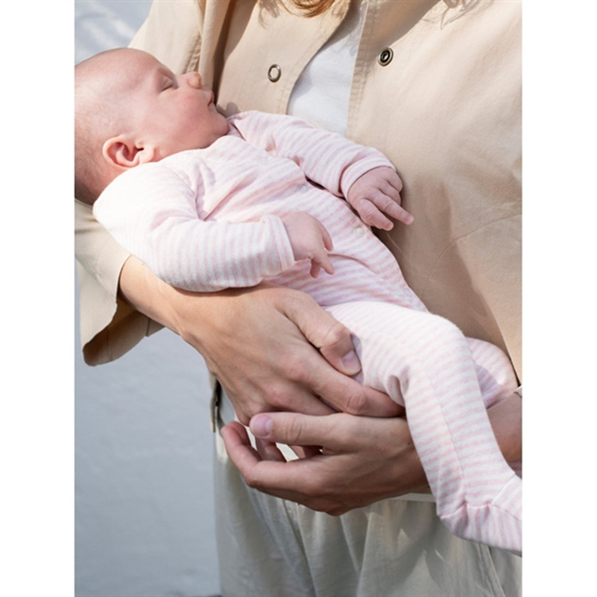 Serendipity Rosebud/Offwhite Newborn Onesies m. Fötter