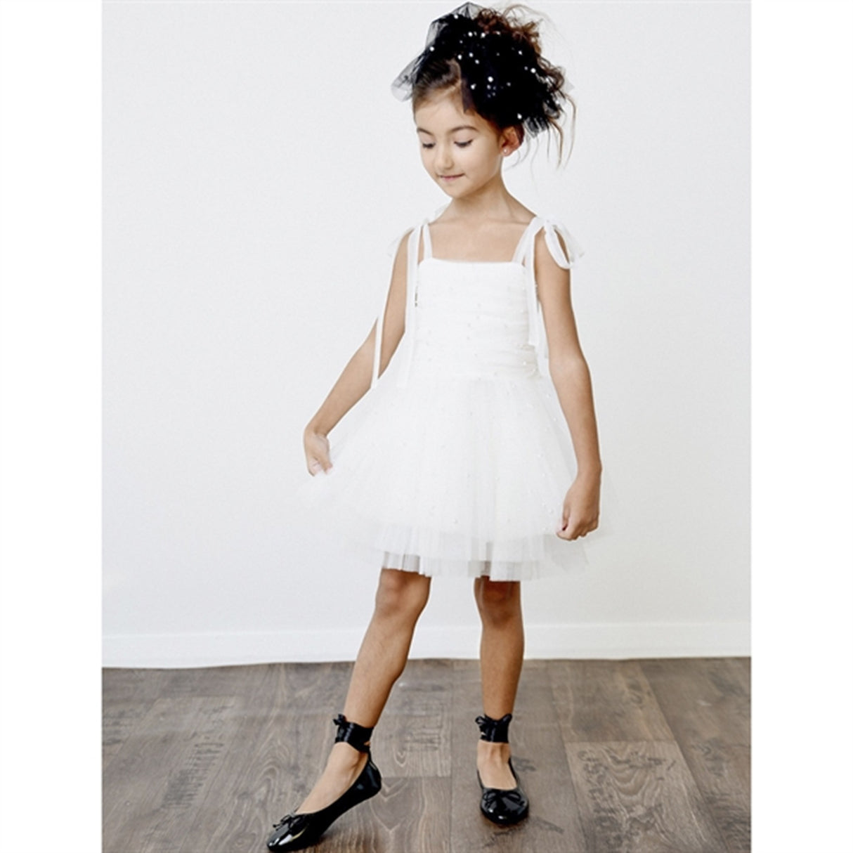 Dolly by Le Petit Tom Pearl Tulle Ballerinaskor Klänning White