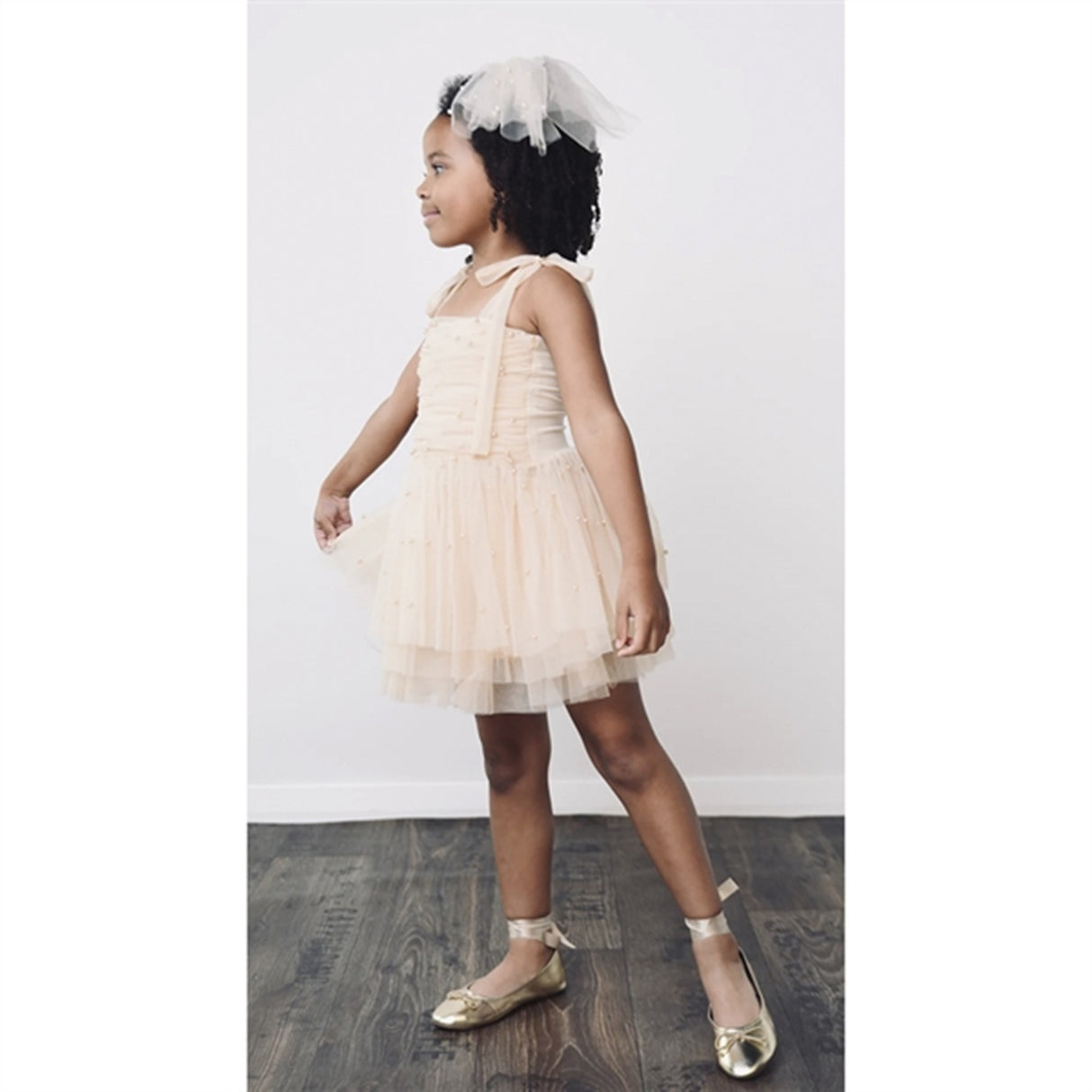Dolly by Le Petit Tom Pearl Tulle Ballerinaskor Klänning Cream