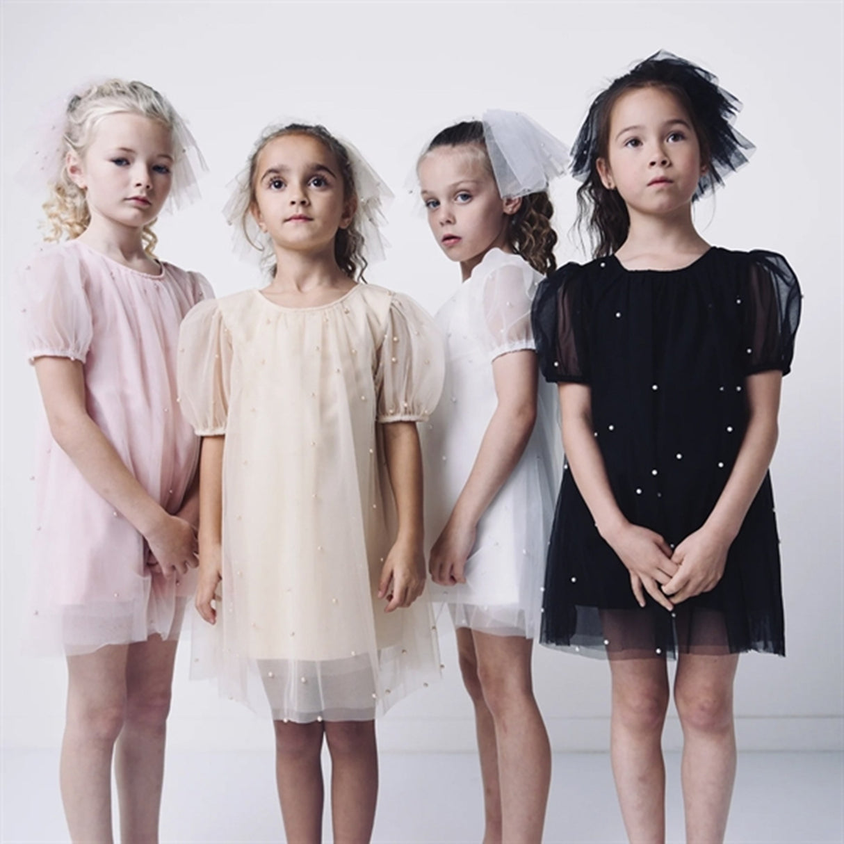 Dolly by Le Petit Tom Pearl Tulle Puff Aline Klänning White