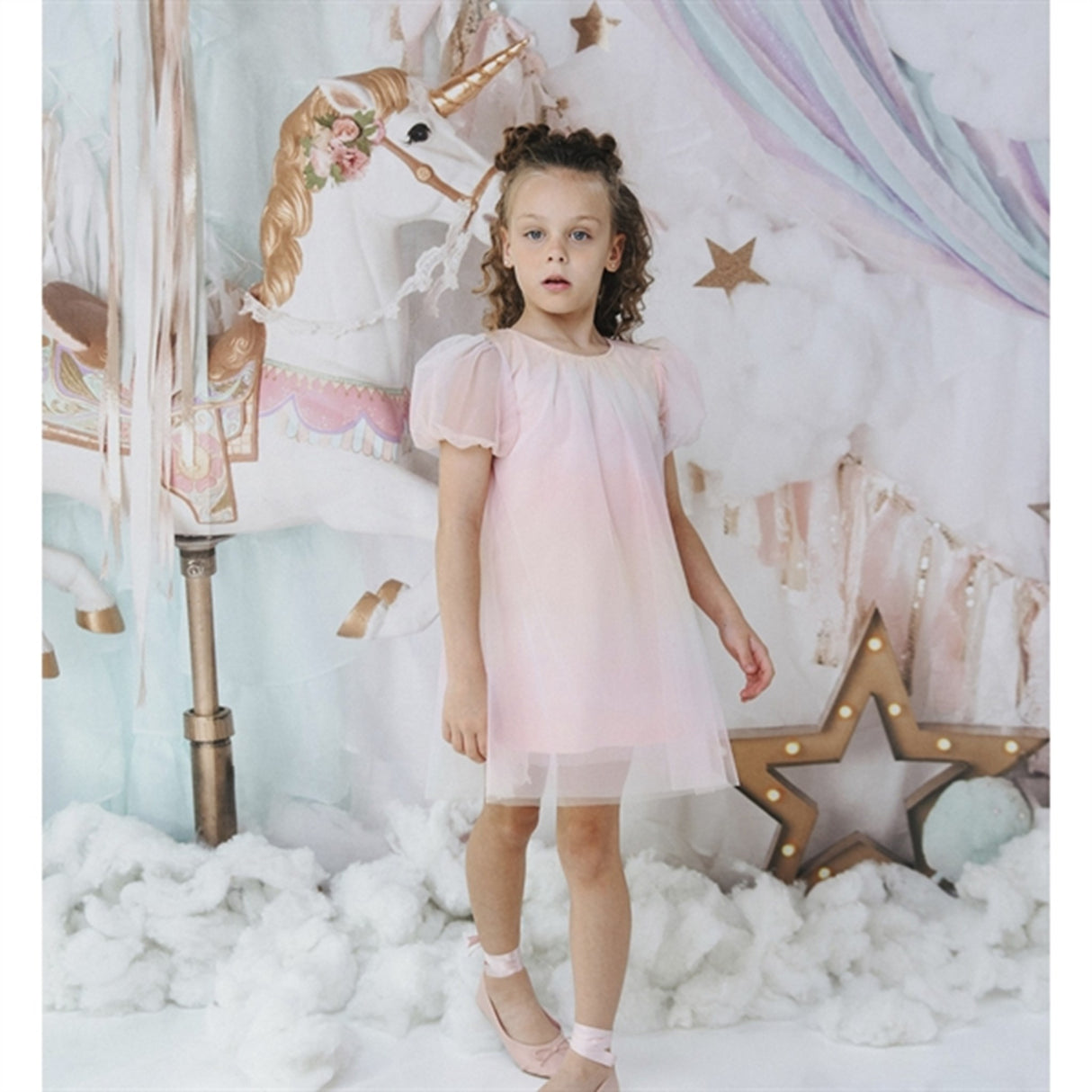 Dolly by Le Petit Tom Unicorn Rainbow Puff Tulle Klänning Rainbow Pastel