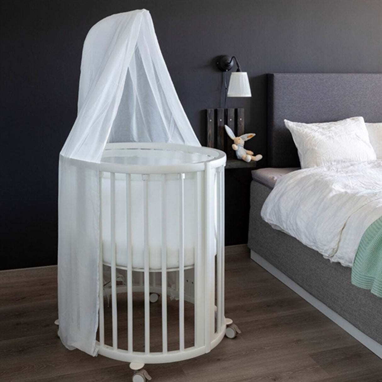 Stokke® Sleepi™ Mini V3 inkl. madras + GRATIS forlængersæt 2