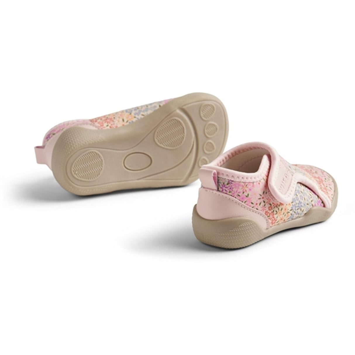 Wheat Badskor Shawn Rainbow Flowers