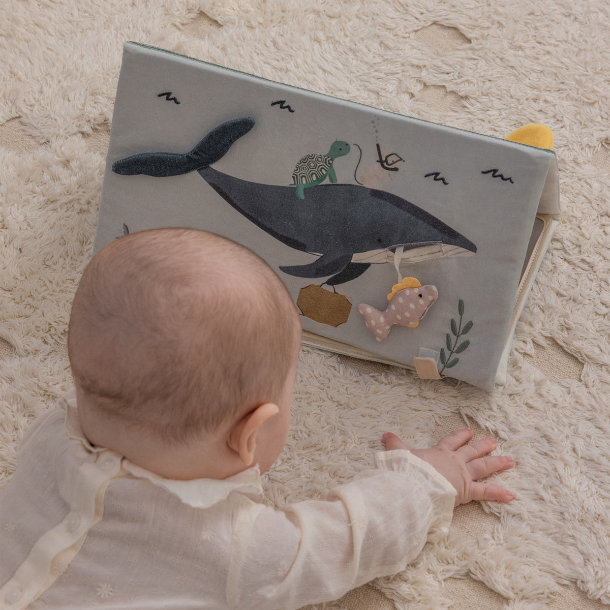 Sebra World Of Sebra Fold-Out Tummy Time Triangle