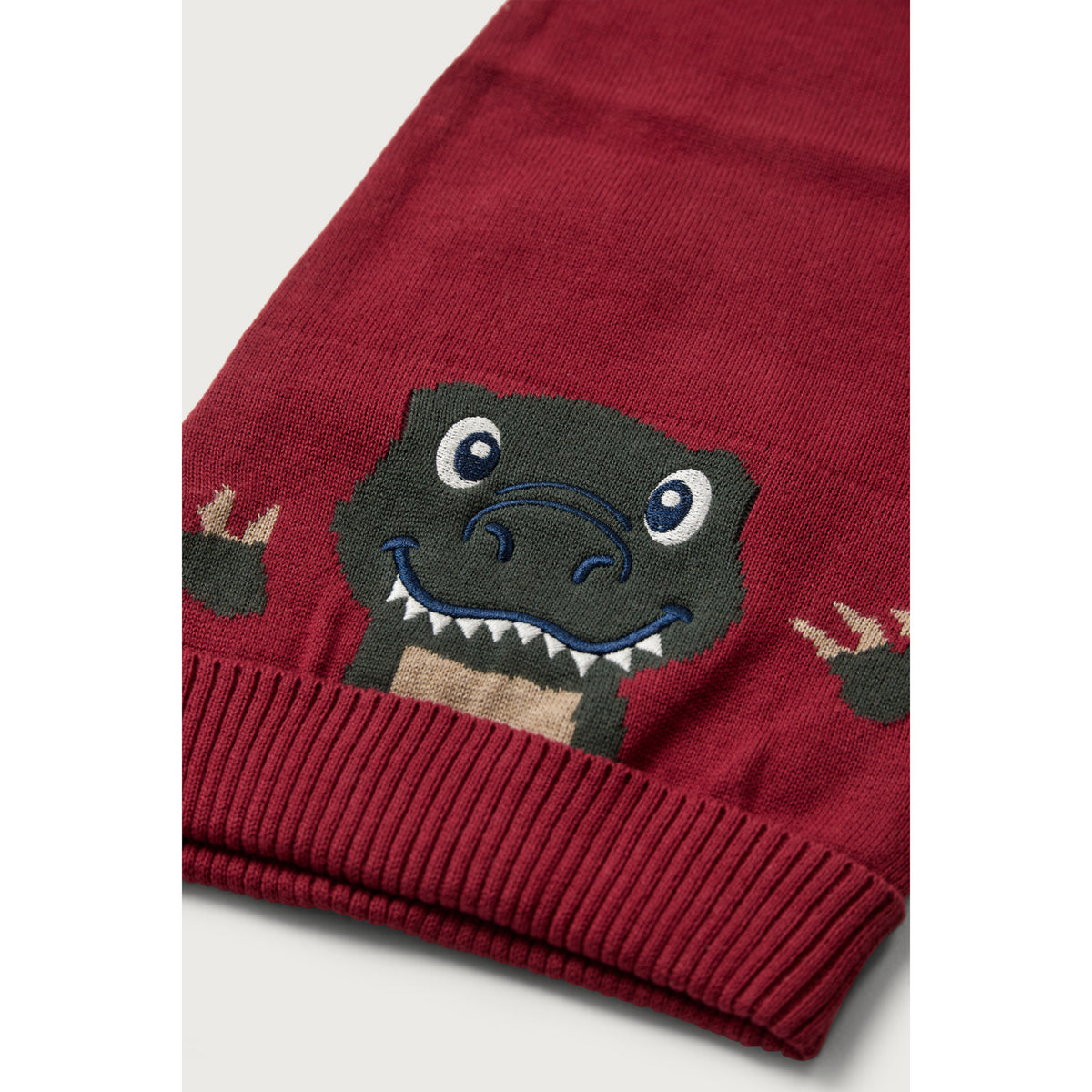 Hust & Claire X Luksusbaby Teaberry Nissehue HCFiliz Dino