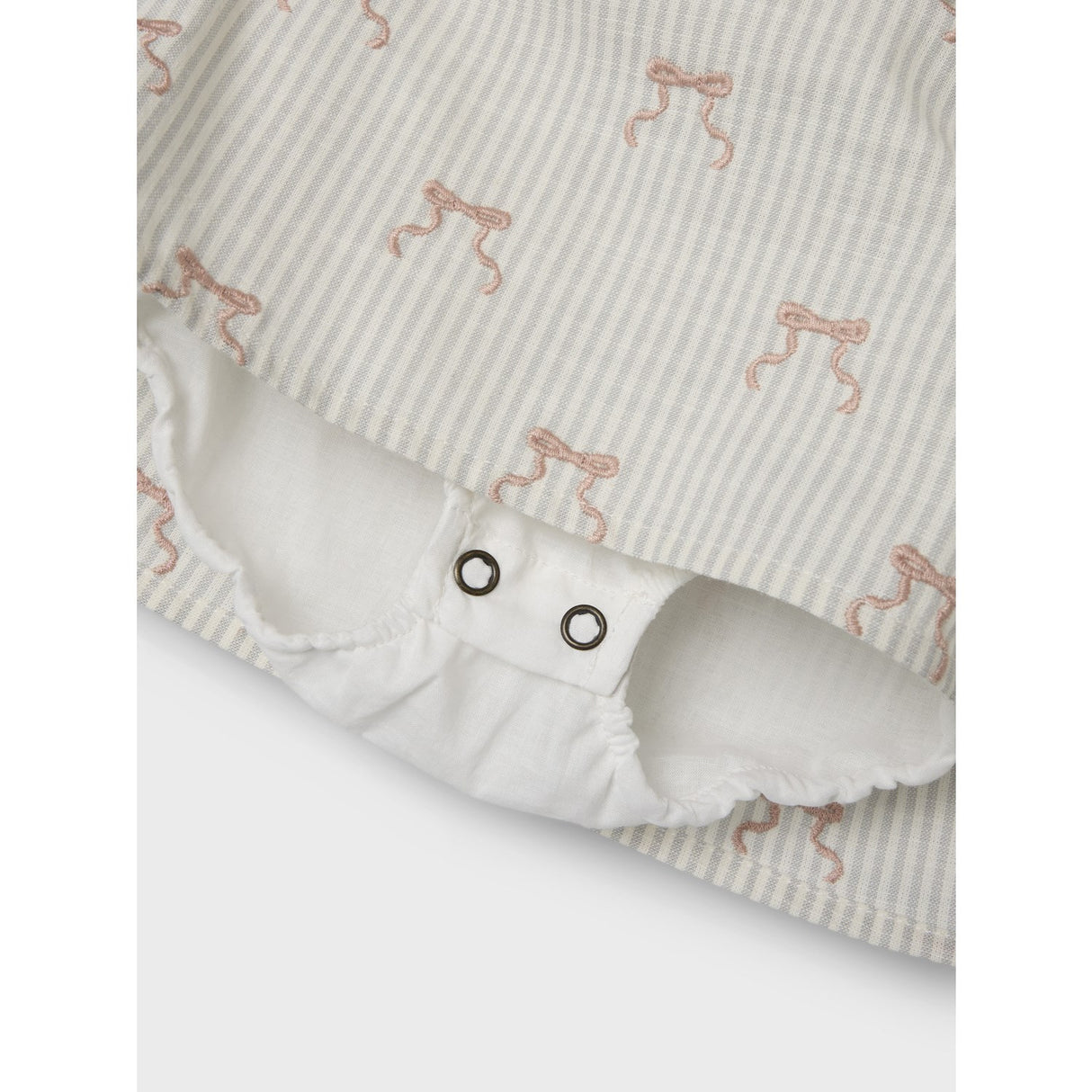 Lil'Atelier Coconut Milk Kendra Loose Body Klänning