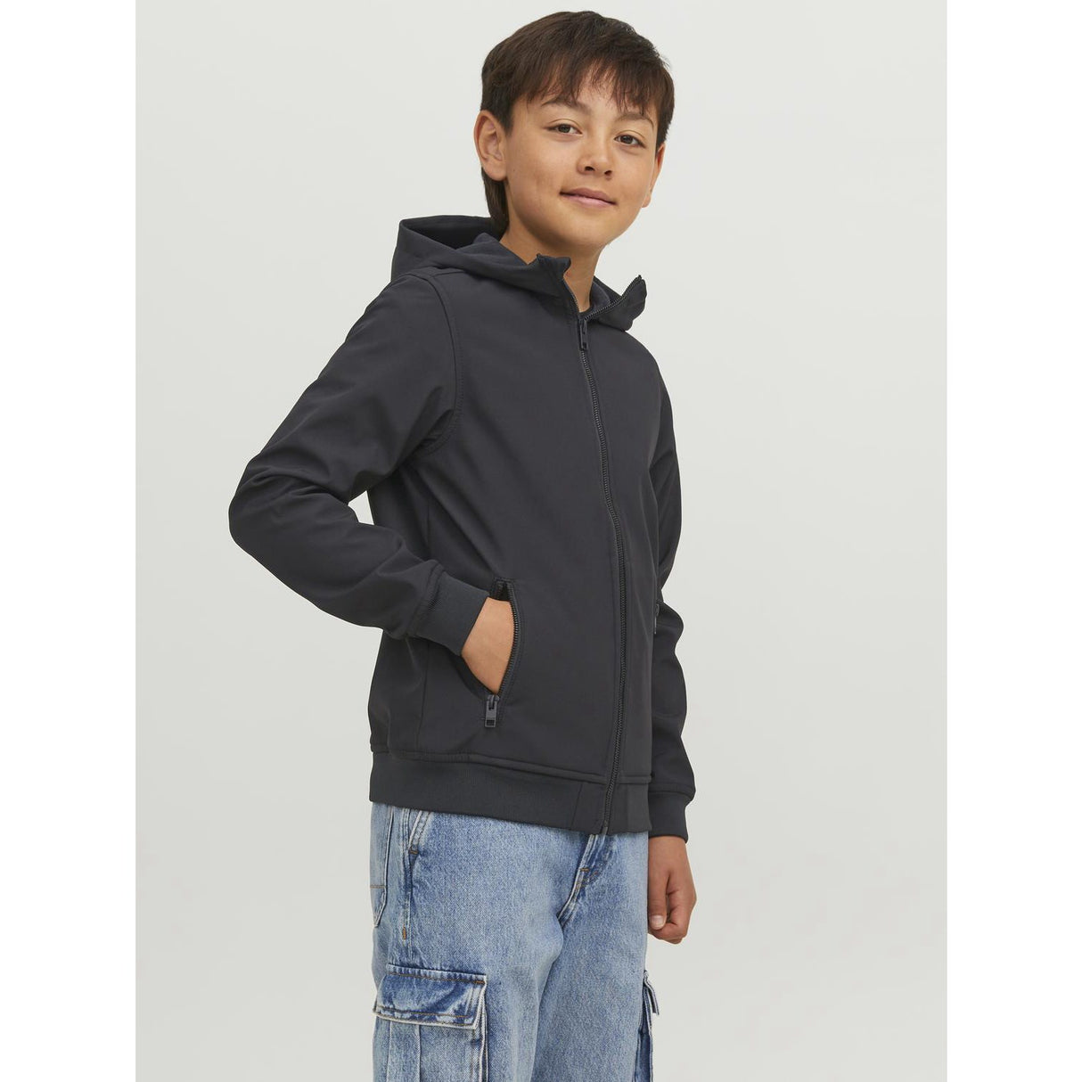 Jack & Jones Junior Svart Basic Softshelljacka med huva Noos