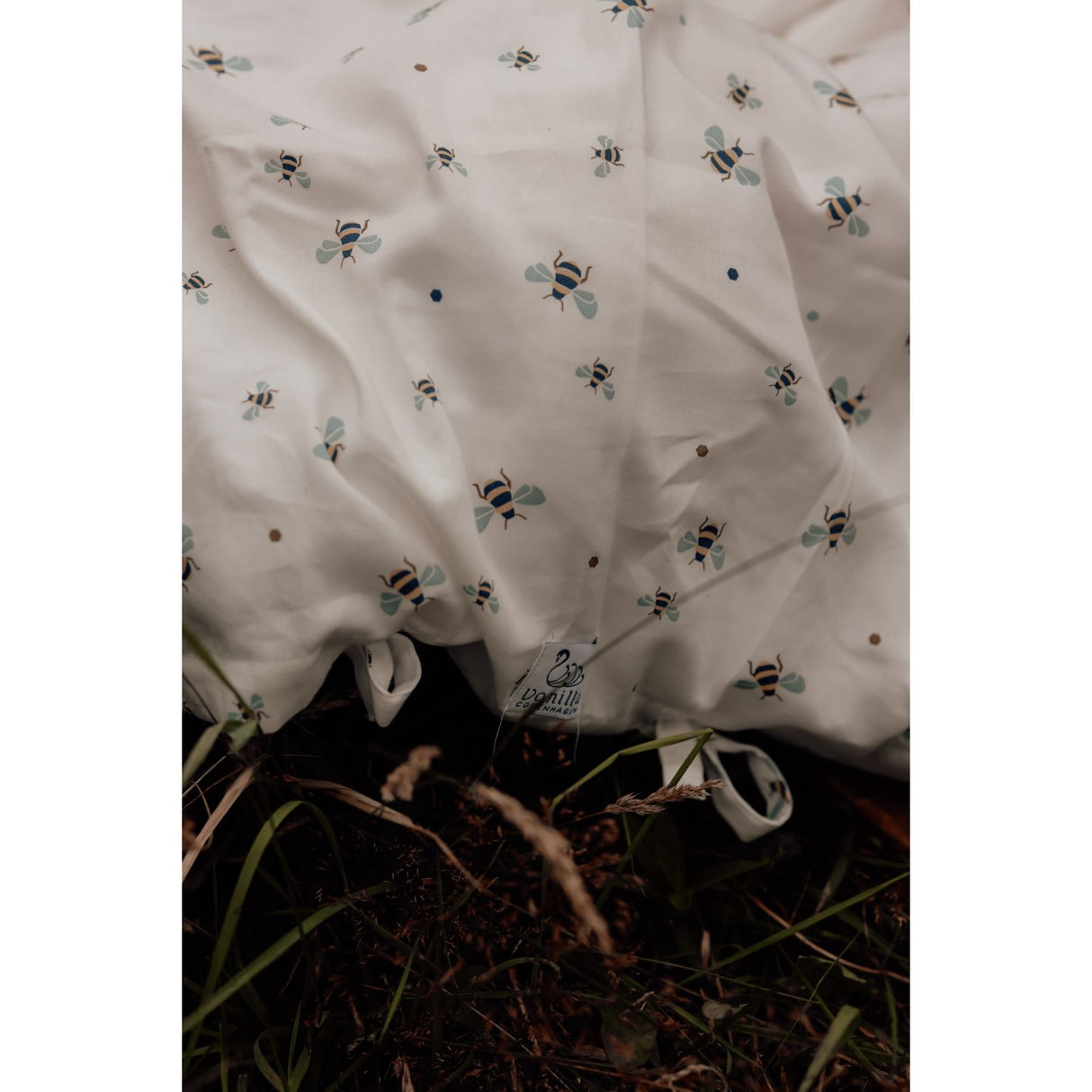 Vanilla COPENHAGEN Honey Bee Happy Sängkläder