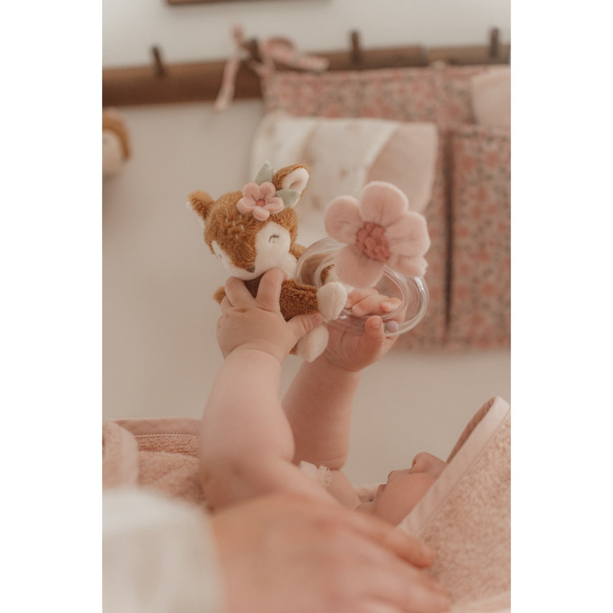 Little Dutch Fairy Garden Pink Ring Skallra