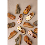 Angulus Cochnac Börjar Sandal Med Bi Broderi