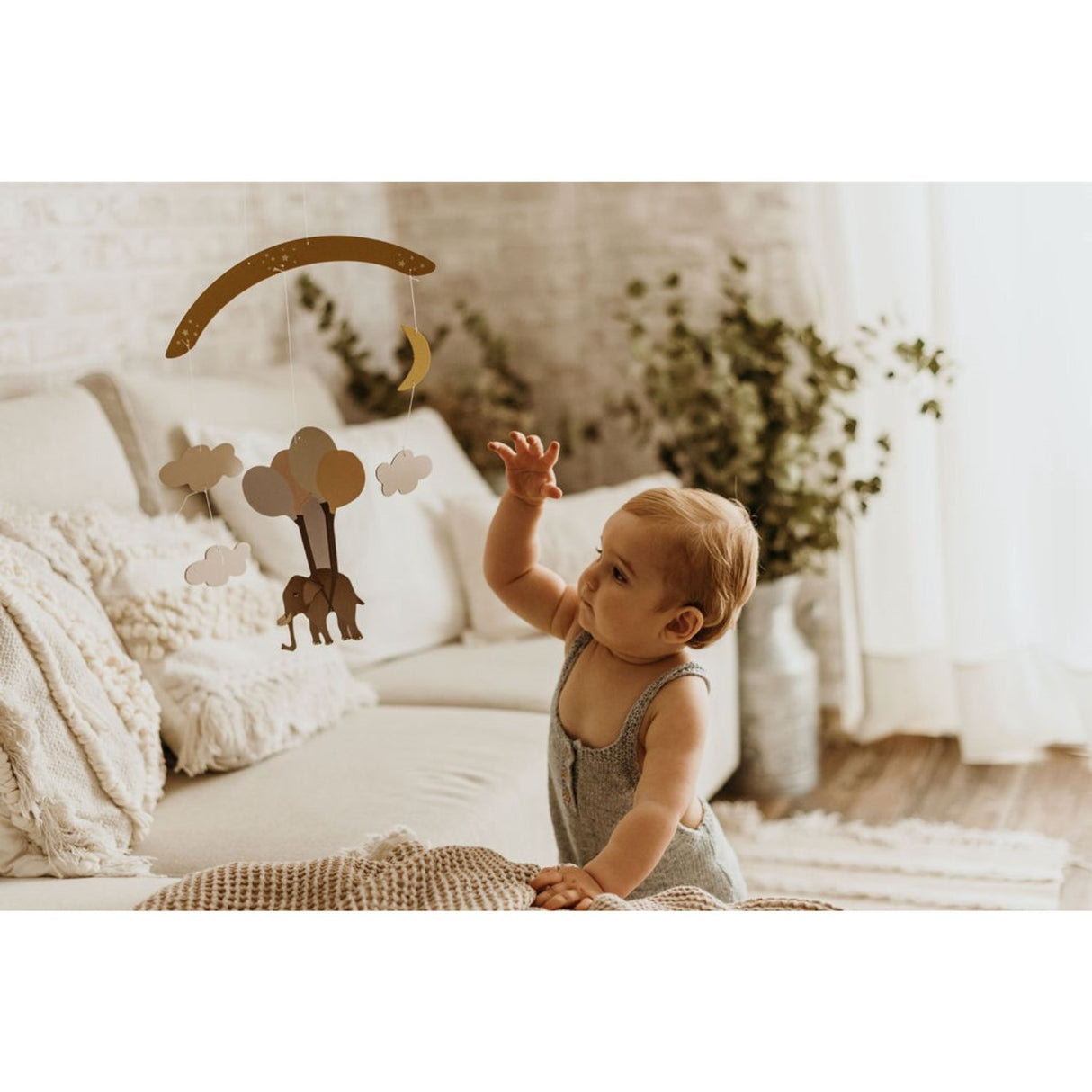 ViSSEVASSE FLYING ELEPHANT - Mobil