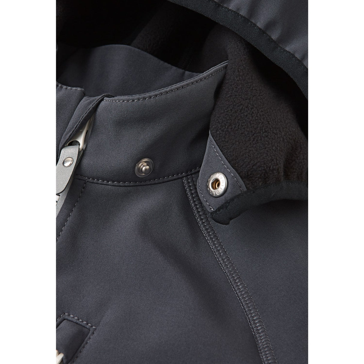 Reima Soft black Vantti Soft black Softshell Jacka