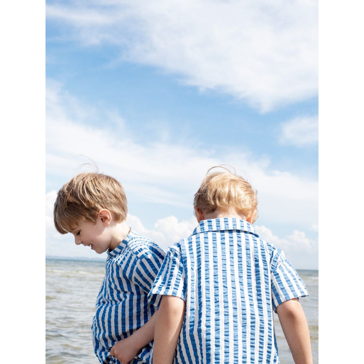 Serendipity Azur Stripe Kort Sleeve Skjorta