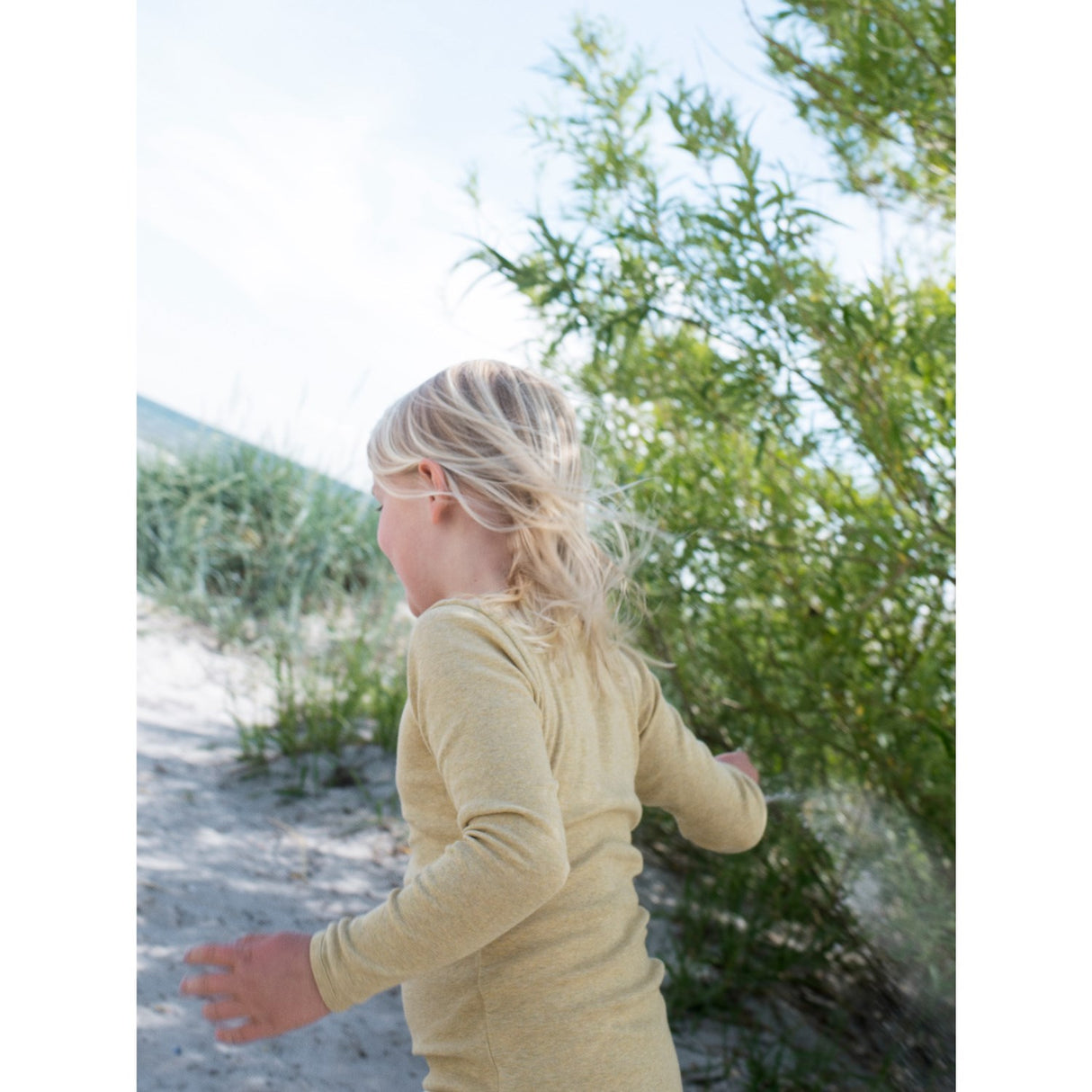 Serendipity Chamomile Slim Blus