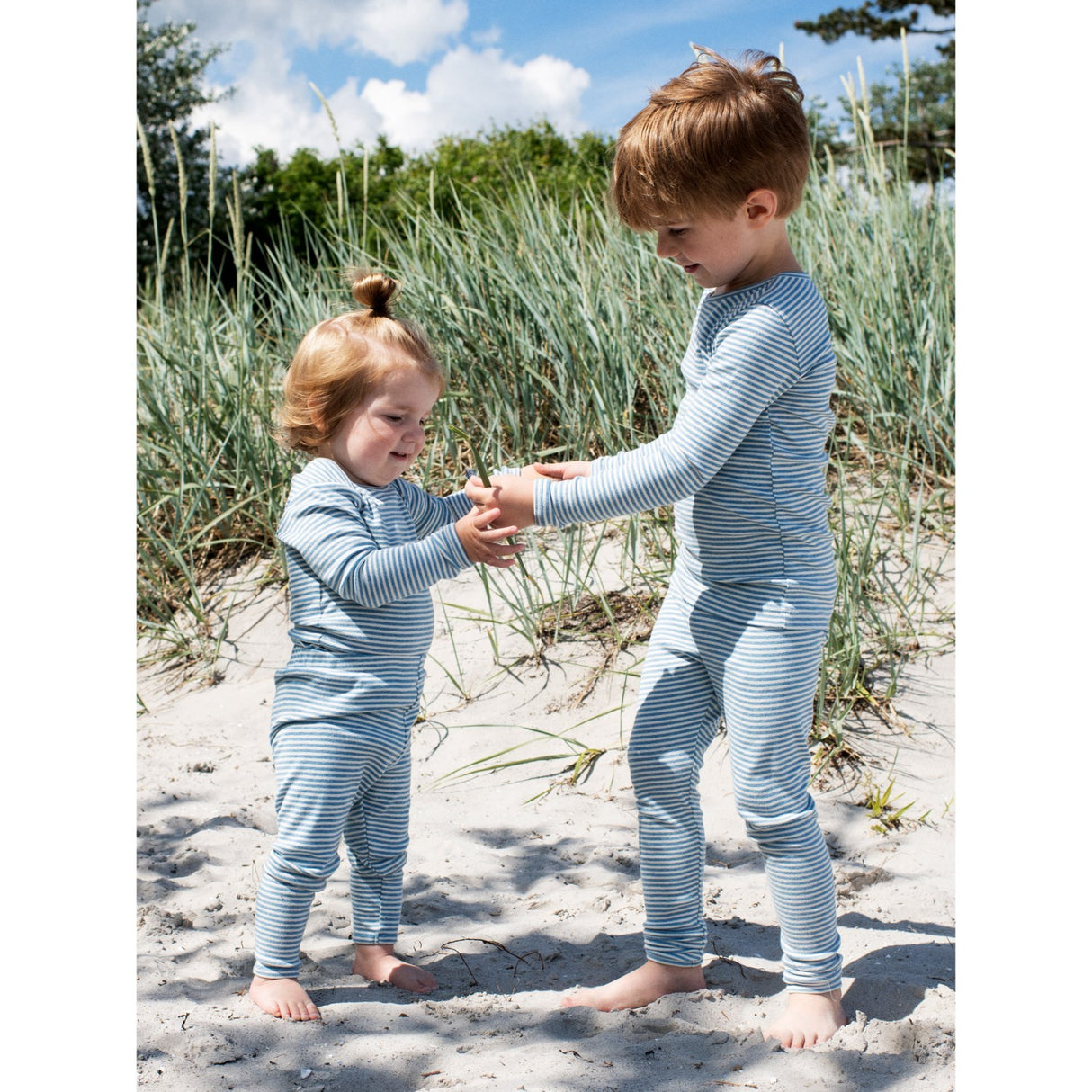 Serendipity Azur/Ecru Baby Body Stripe