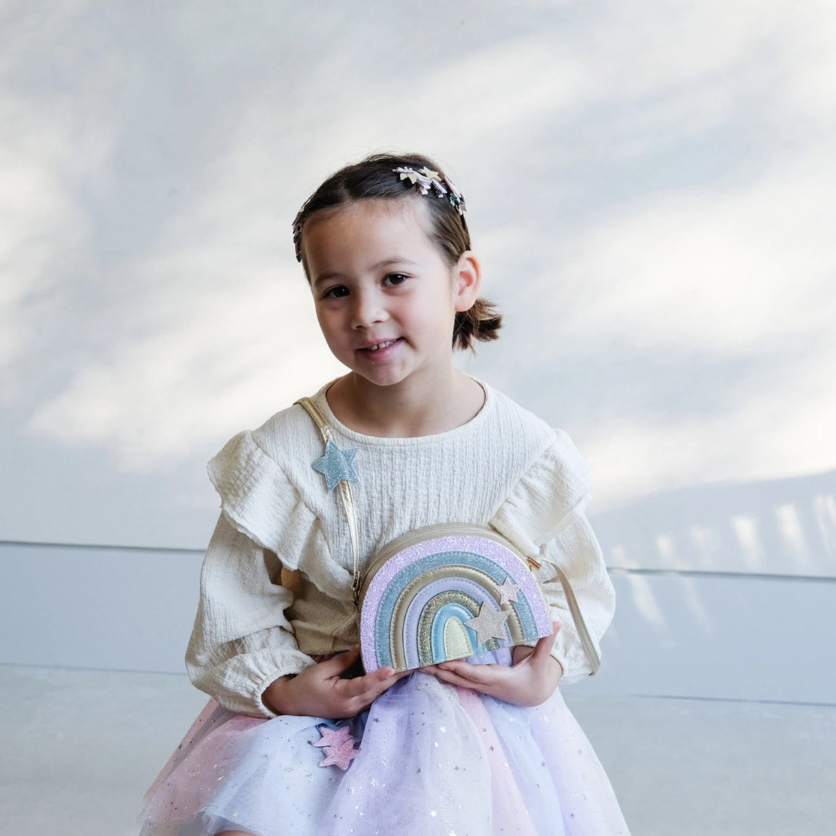 Mimi & Lula Axelremsväska - Rainbow Dreamland