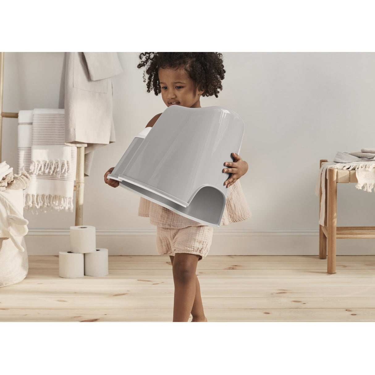 BabyBjörn Grey/White Pottestol