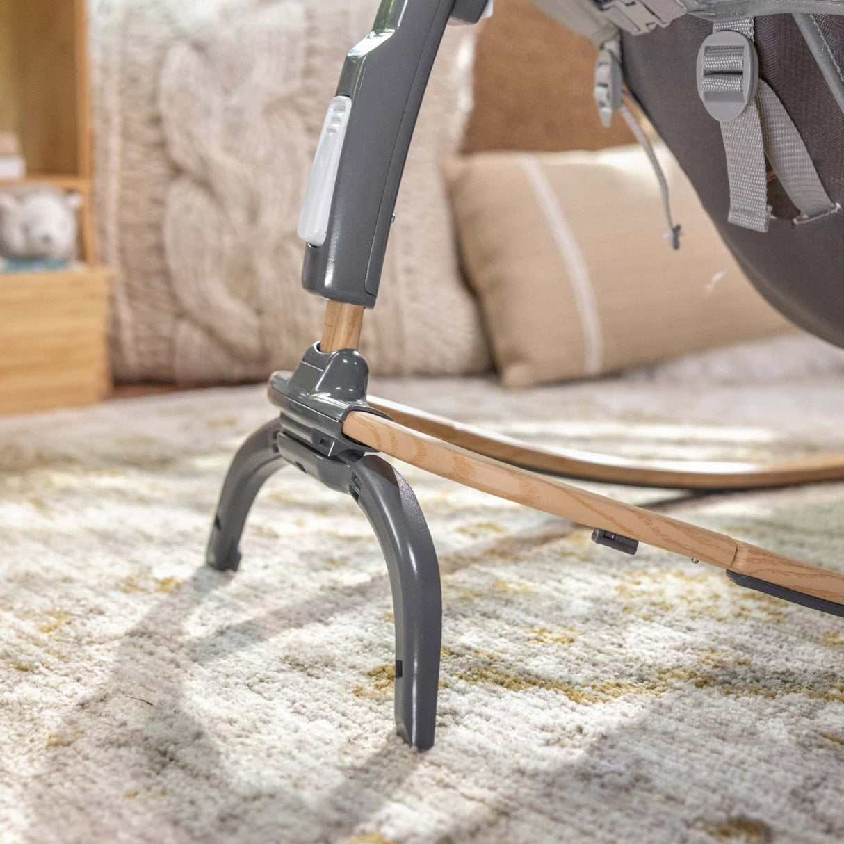 Ingenuity Every Season™ Rocking Plats - Wesley™