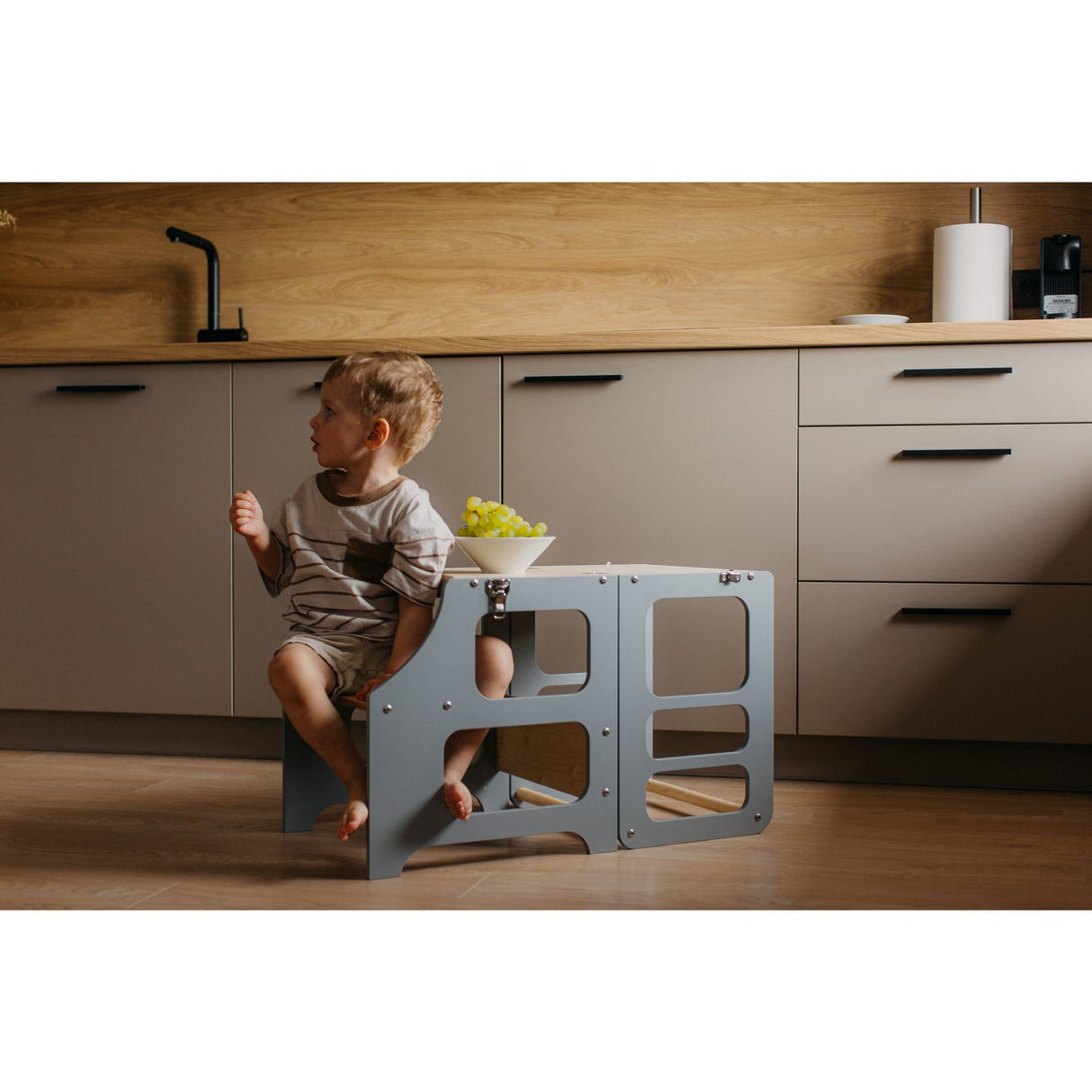 Duck Woodworks Foldable Kitchen Tower Grey