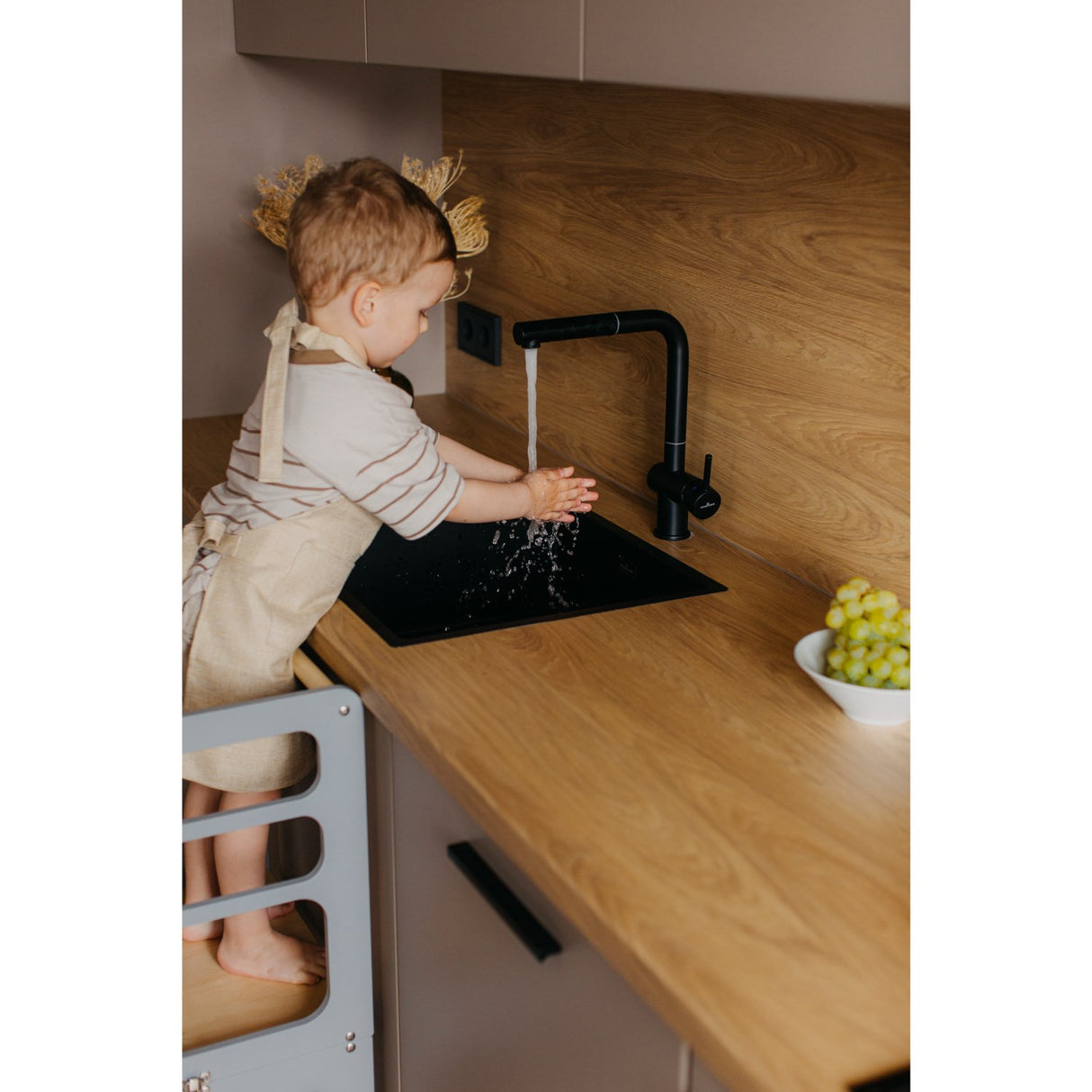 Duck Woodworks Foldable Kitchen Tower Grey