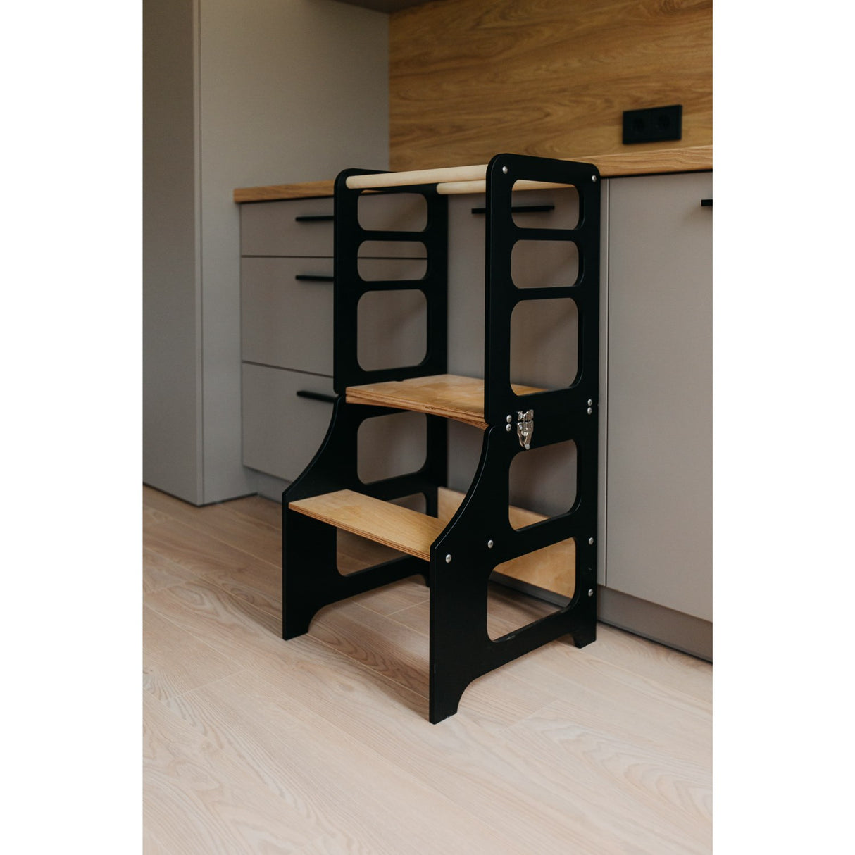 Duck Woodworks Foldable Kitchen Tower Black