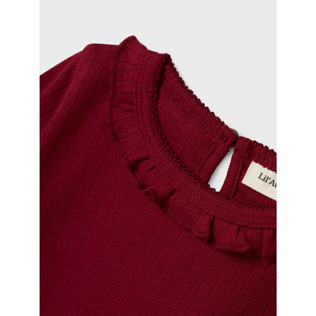 Lil'Atelier Red Dahlia Rachel Nim Slim Blus