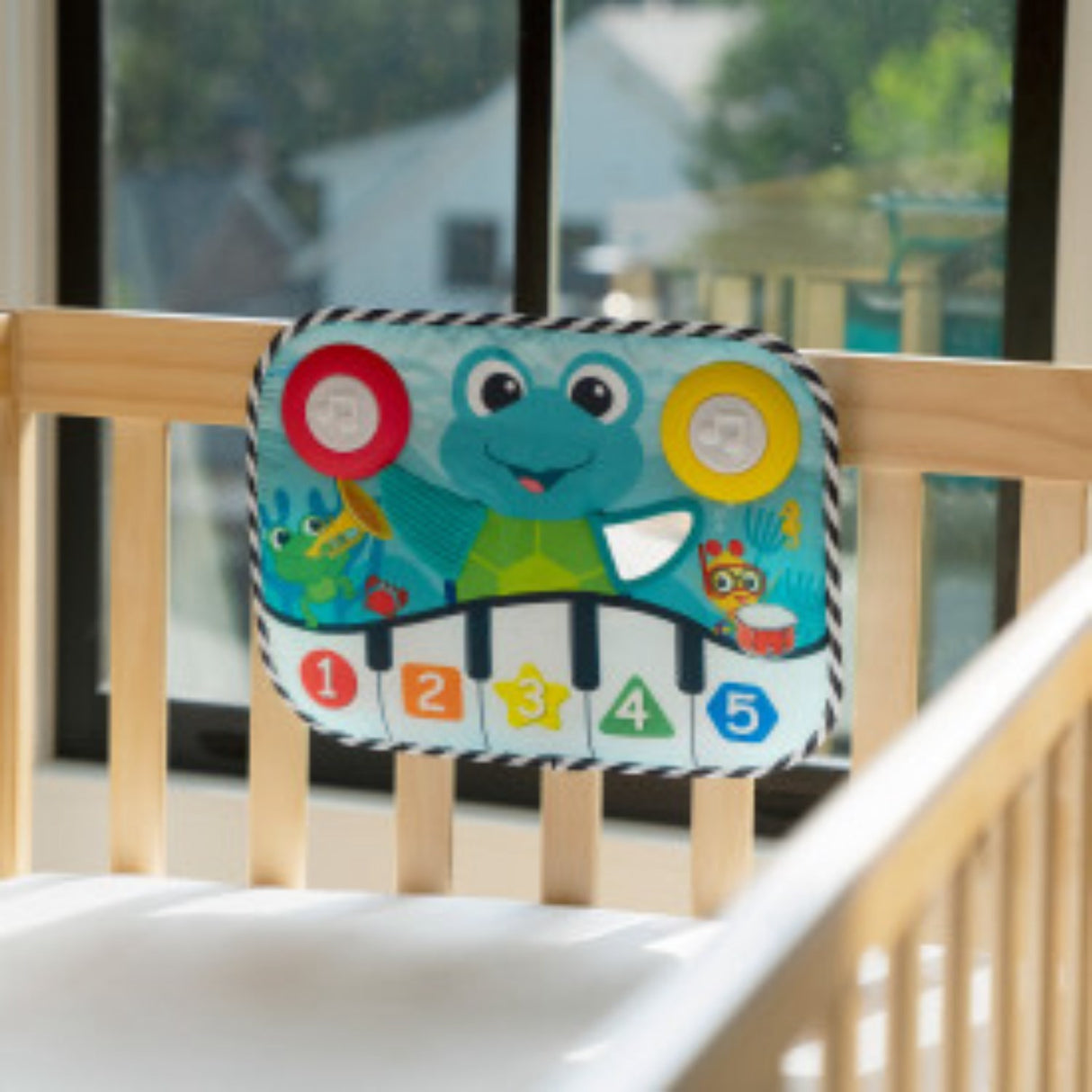 Baby Einstein Musical Kick Pad And Crib Leksak Neptune's Kick & Explore™