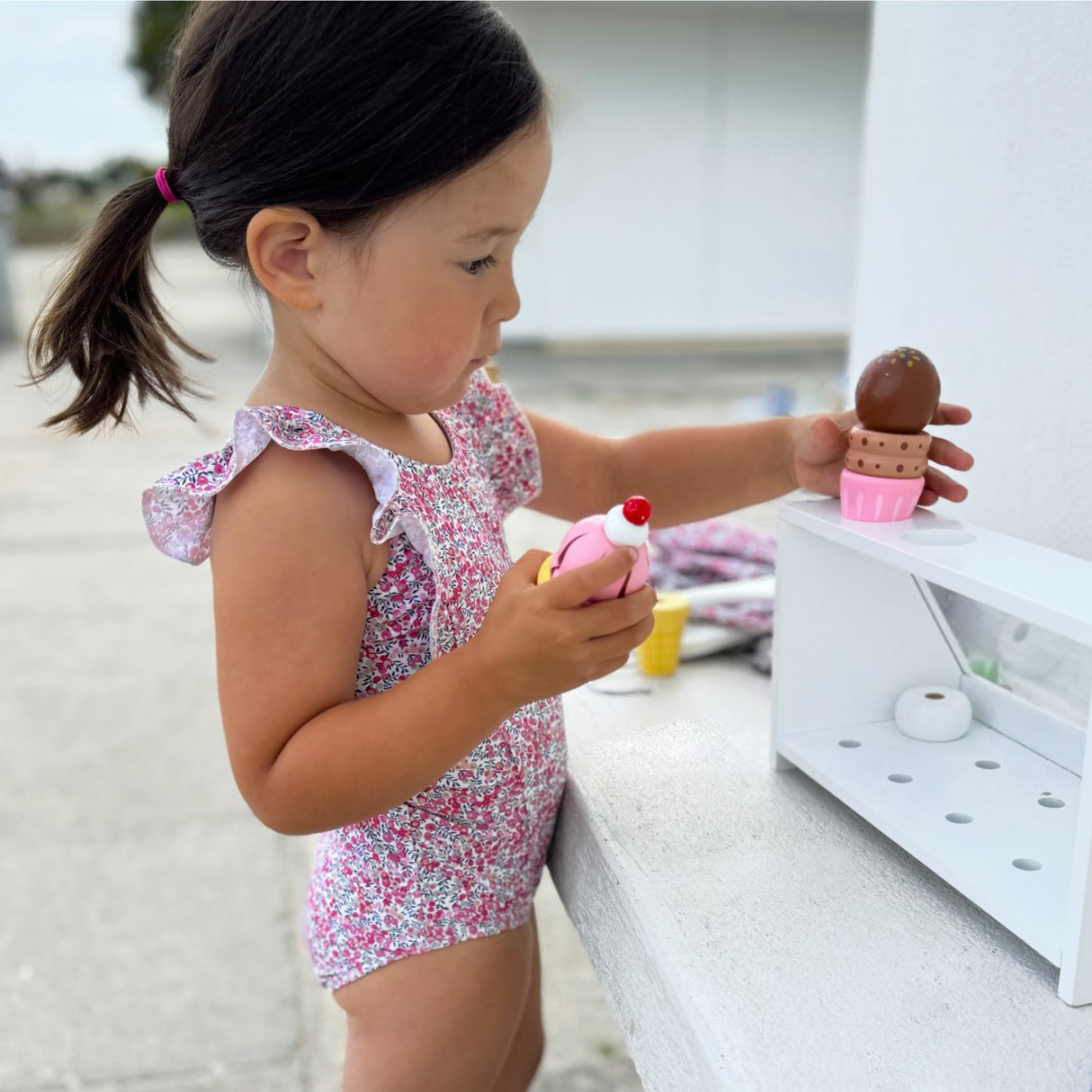 Petit Crabe Wiltshire Bud Swim Baddräkt - Tillverkad med Liberty© Tyg