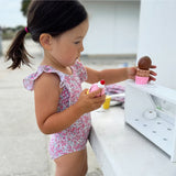 Petit Crabe Wiltshire Bud Swim Baddräkt - Tillverkad med Liberty© Tyg