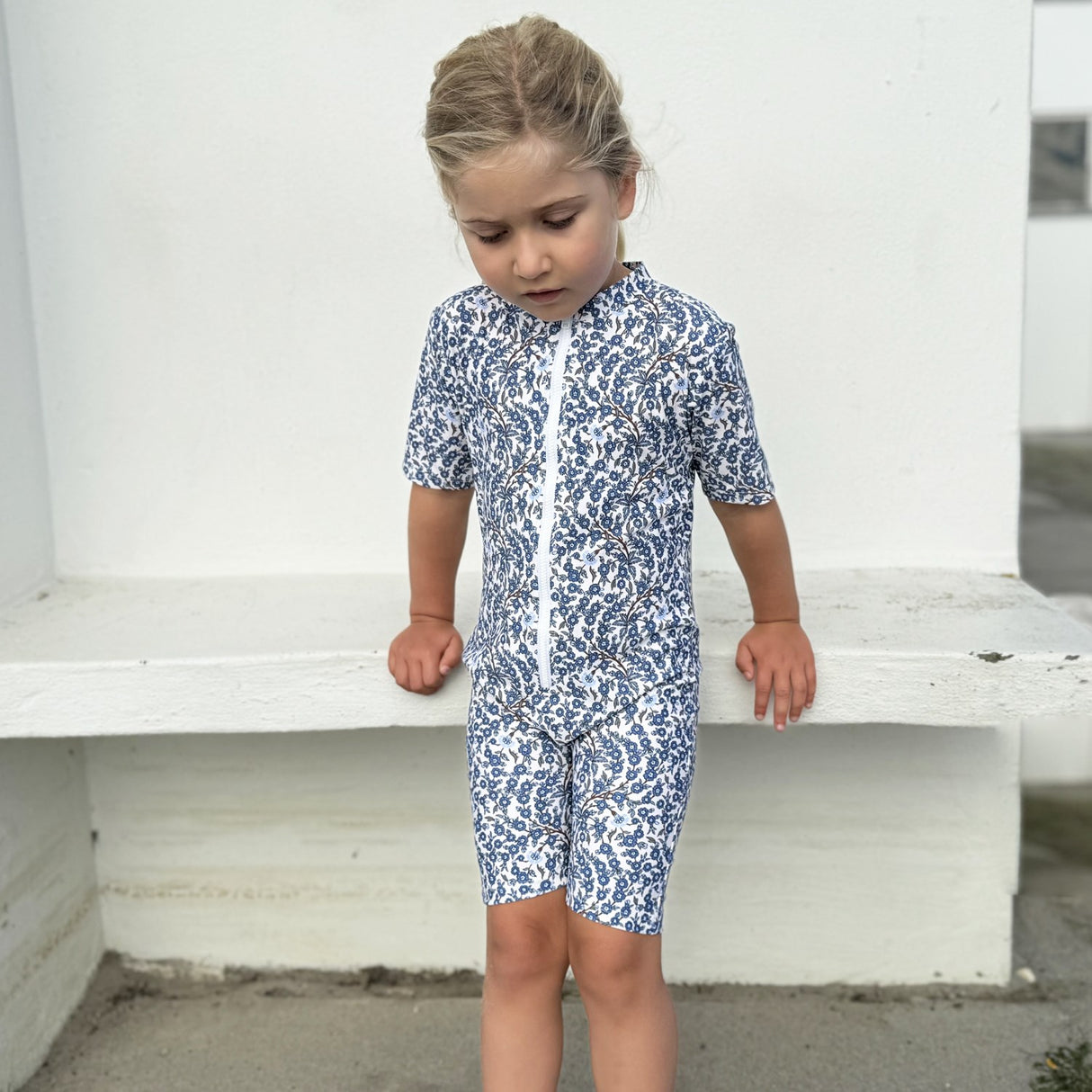 Petit Crabe Empress B Natsu Sunsuit S/S - Made Med Liberty© Tyg