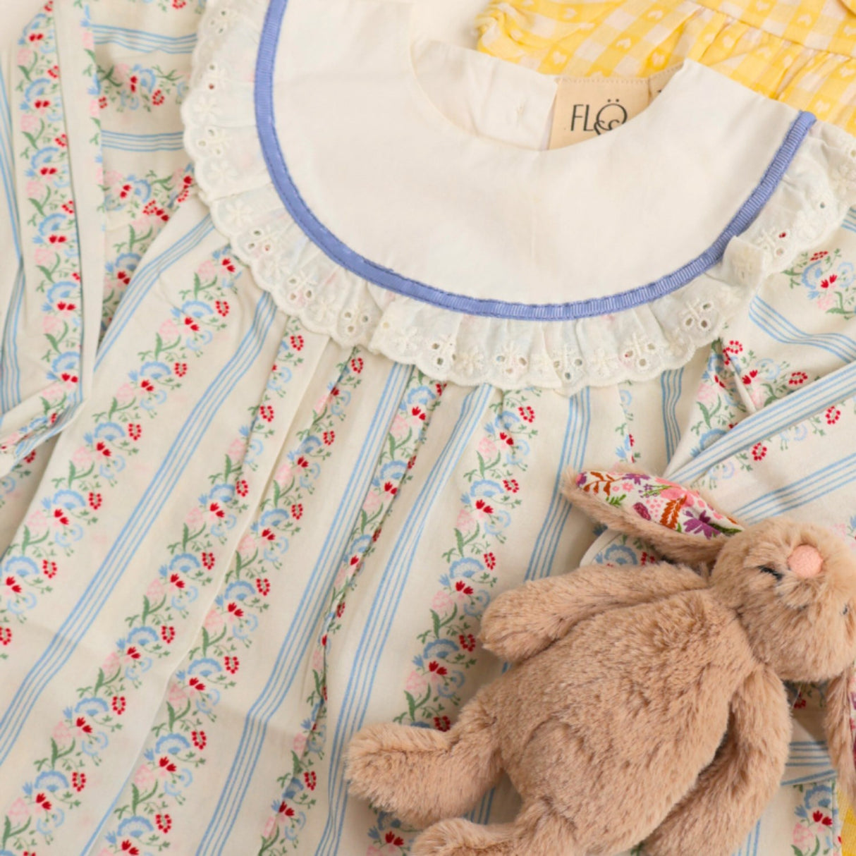 Flöss Soft white/Bright blue Abigail Klänning