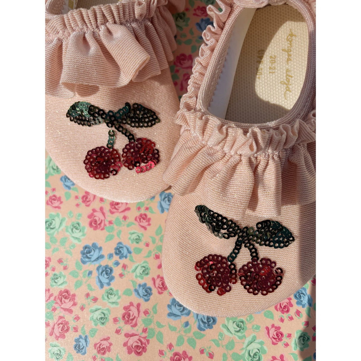 Konges Sløjd Evening Sand Jade Badskor