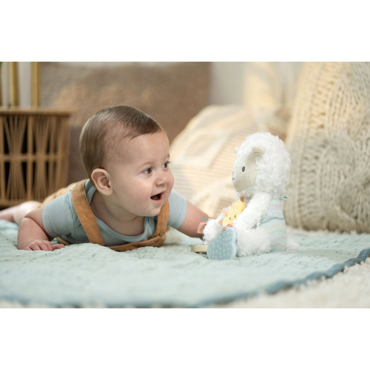 Ingenuity Sheppy™ The Sheep Calm Springs™ Plys Aktivitetsleksaker