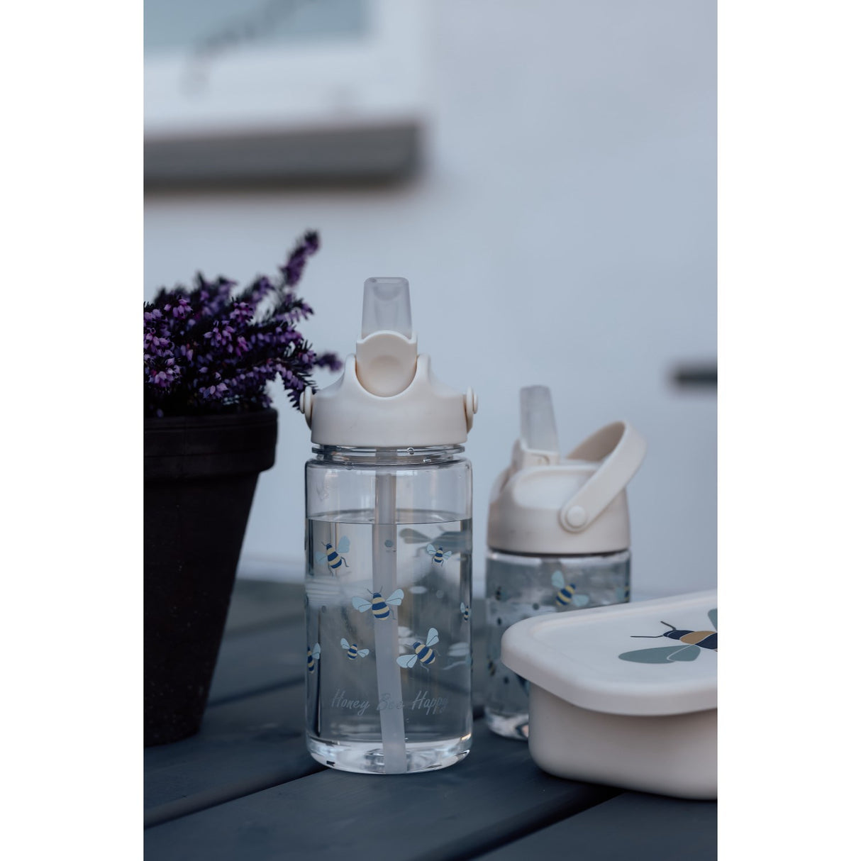 Vanilla COPENHAGEN Honeybee Happy Tritan Flaska - 500 ml