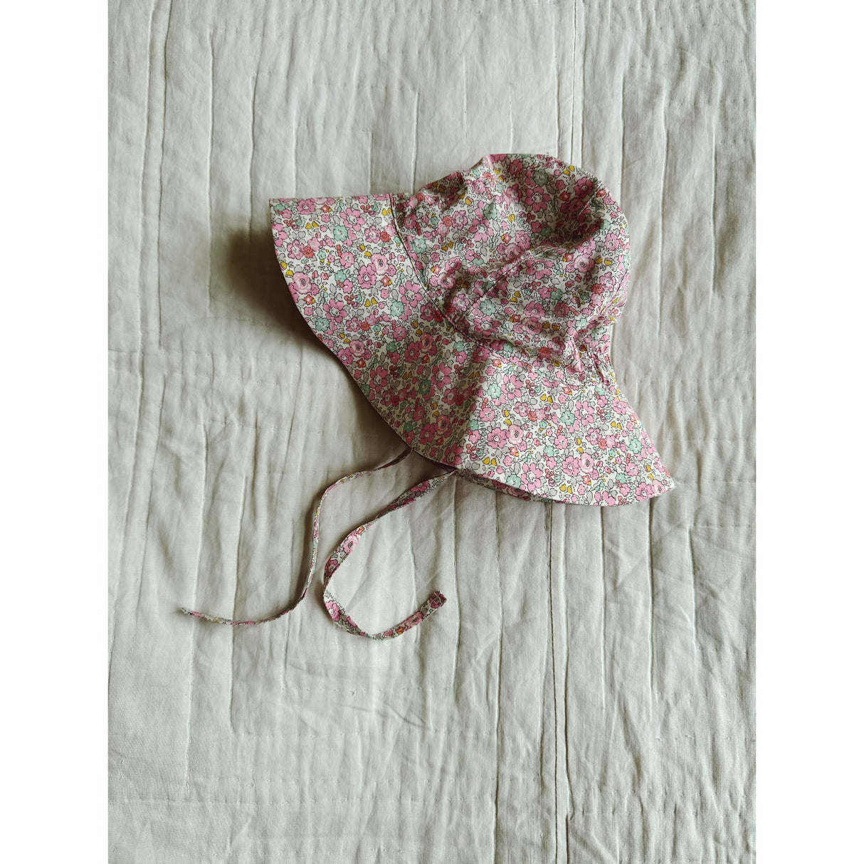 Lalaby Yvonne Mössa Baby - Pink Betsy