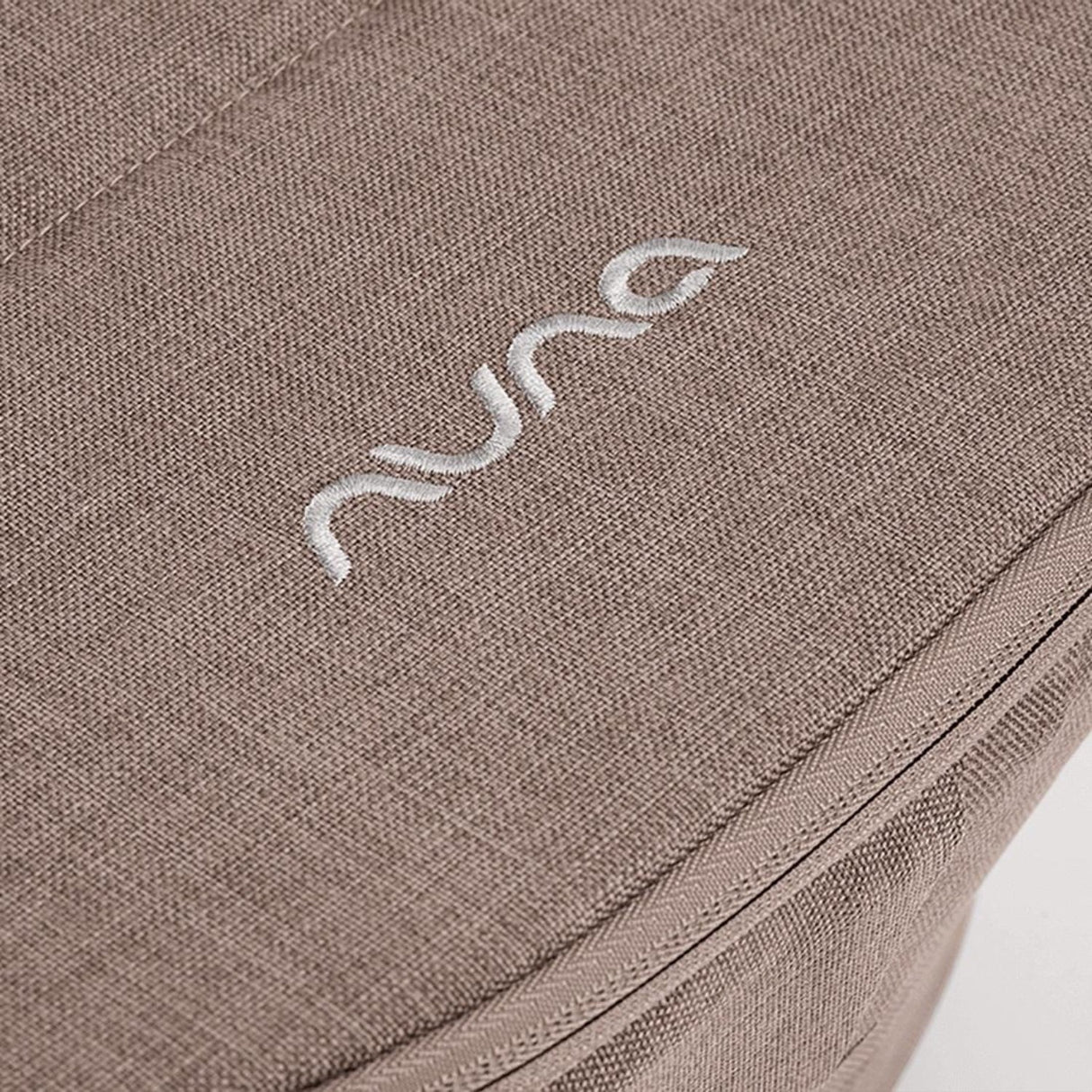 Nuna Cedar Demi Next Carry Cot W/Rc