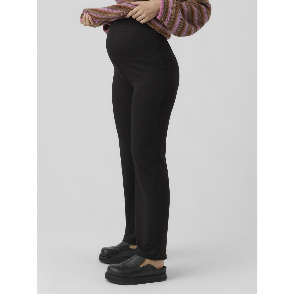 Vero Moda Maternity Black Vmmella Wide Flared Byxor Jrs Noos
