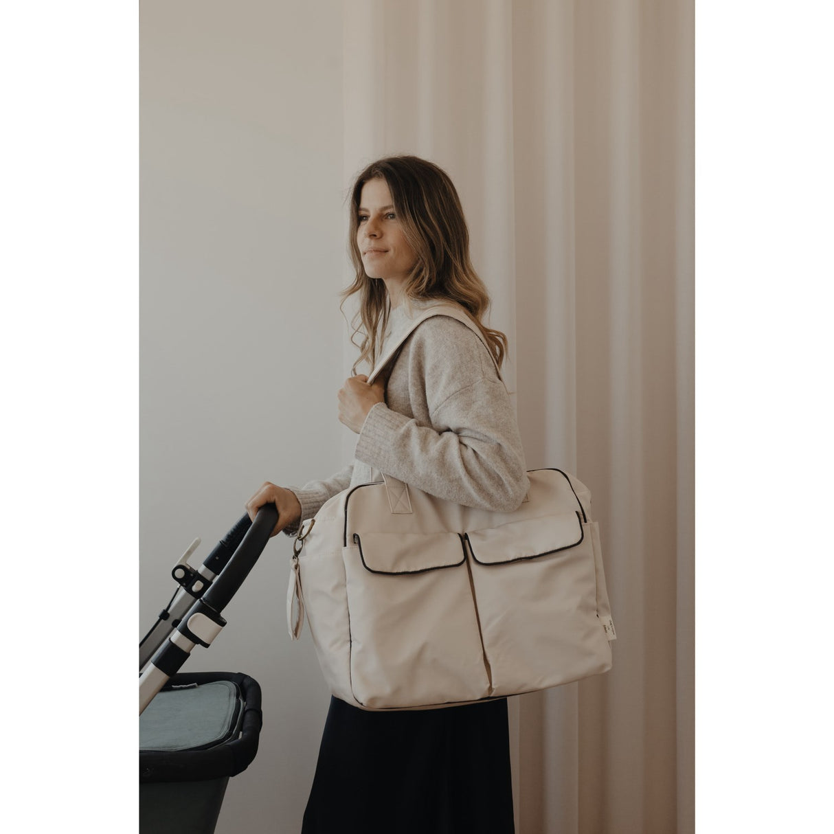 That's Mine X Élhée French Oak Collab Nursing Väska