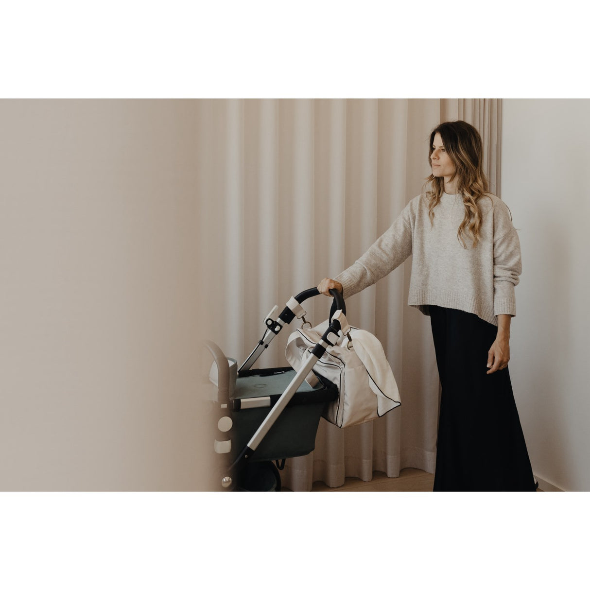 That's Mine X Élhée French Oak Collab Nursing Väska