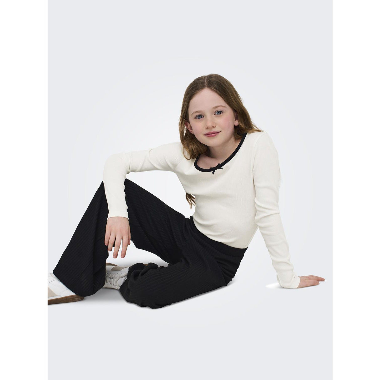 kids ONLY Cloud Dancer Black Bow Kogsofia L/S Rosett Topp Jrs