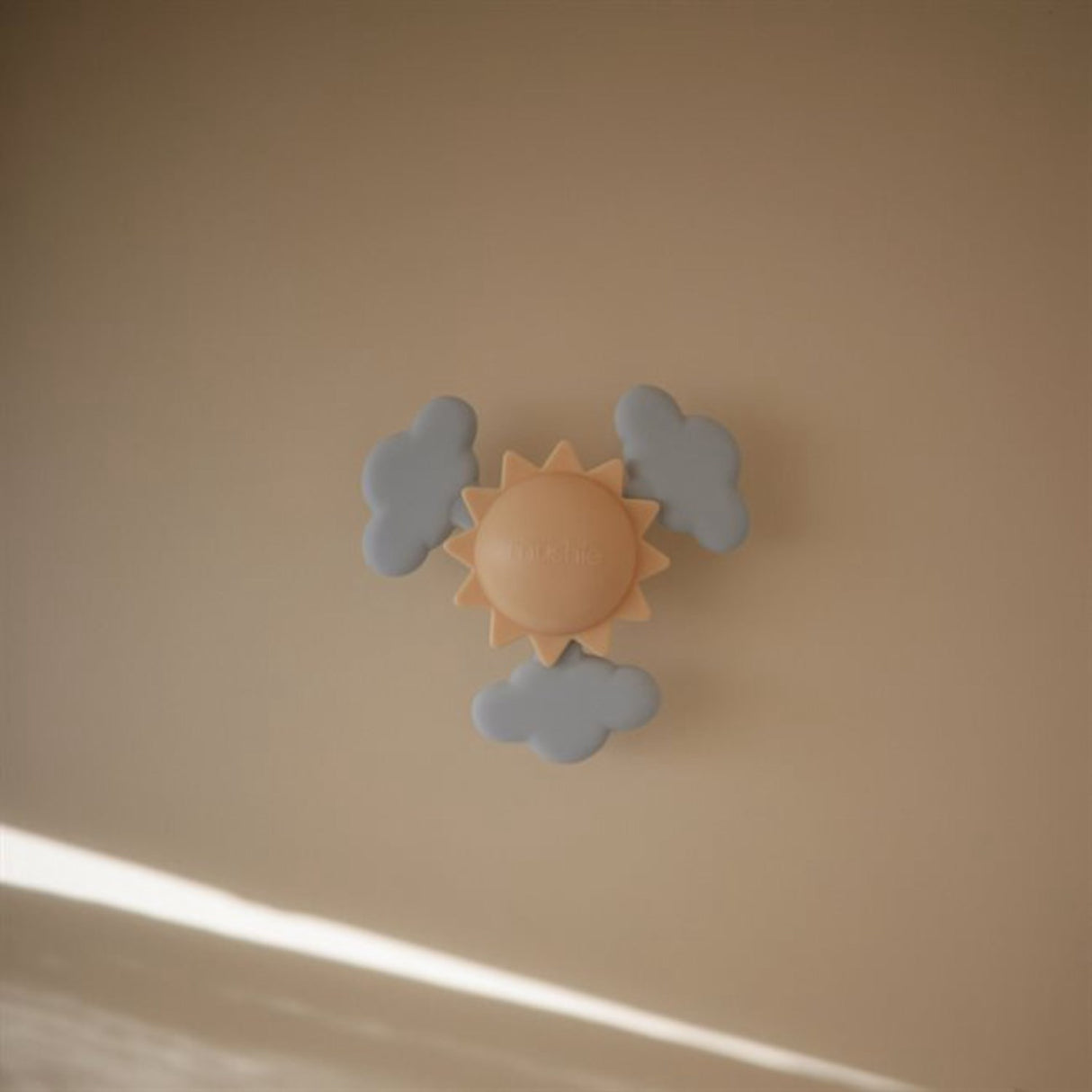 Mushie Sunshine Suction Spinner Leksak