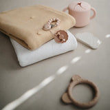 Mushie Honeycomb Beige Stickad Baby Filt