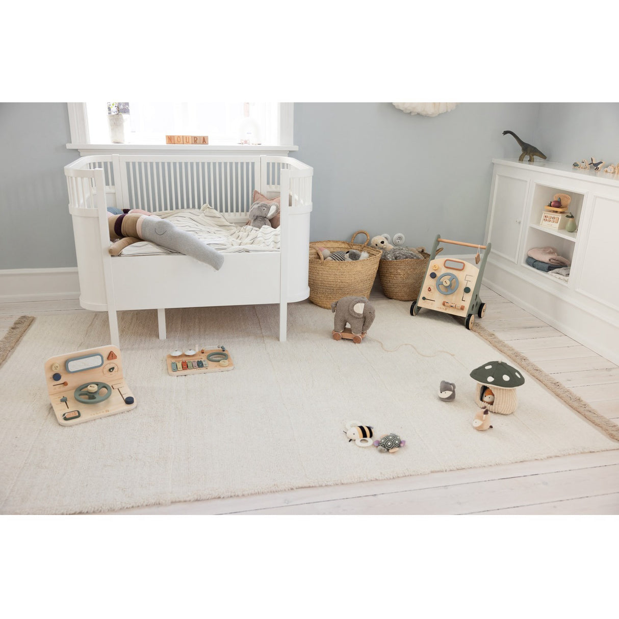 Sebra Wooden Activity Panel Musik