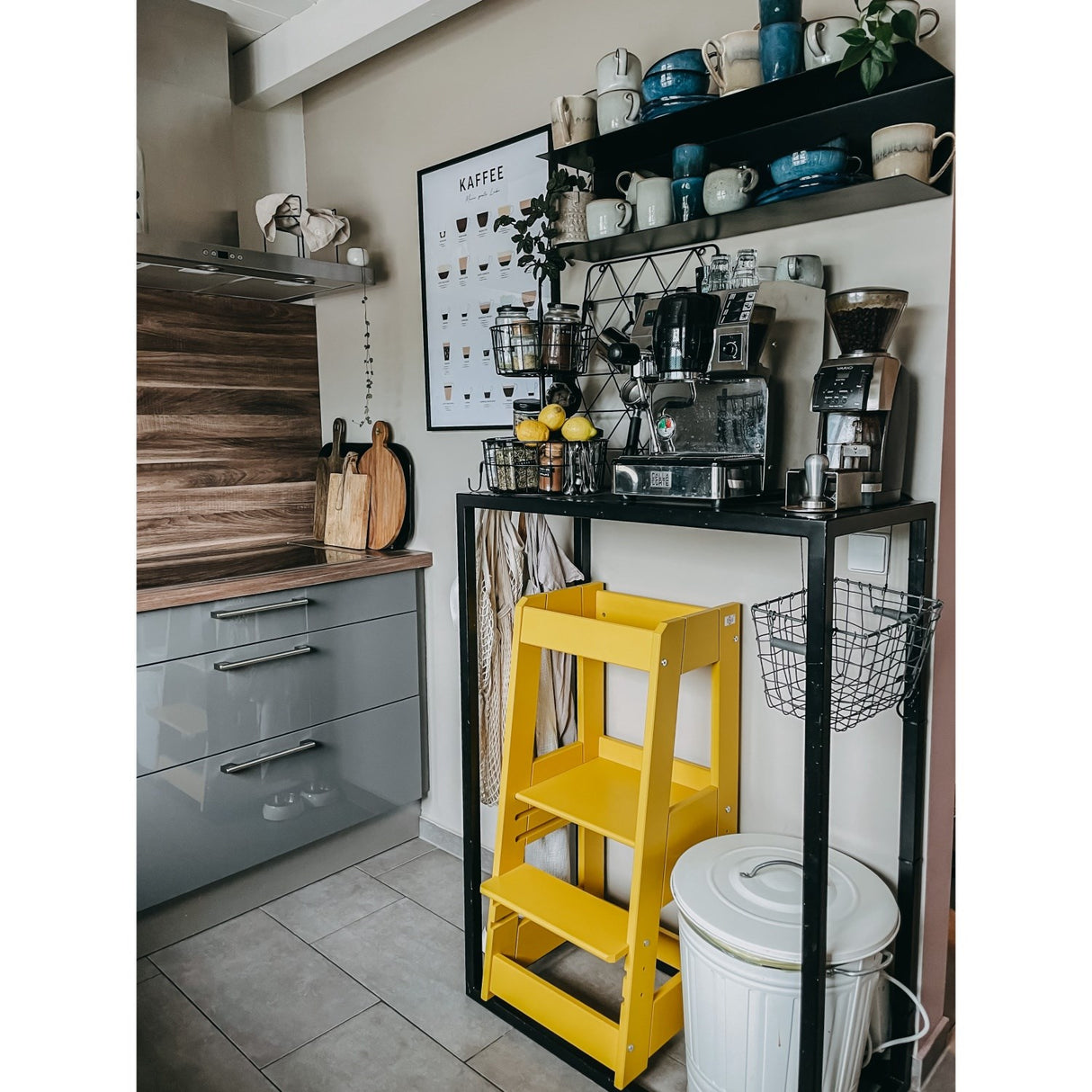 tiSsi® Sun Yellow Laquer Felix Lärande Torn Massiv Bok