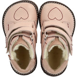 Angulus Rosebud/Rosebud påbörjar TEX-känga med hjärtbroderi