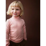 Serendipity Coral Turtleneck Blus